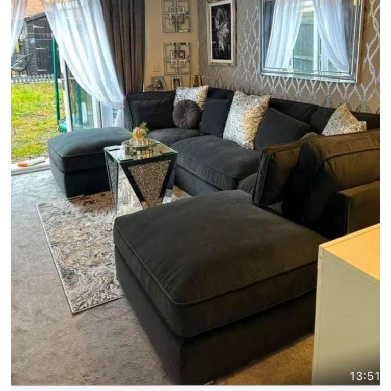 Luxury Black Bishape Corner Sofa – Premium Chenille Fabric