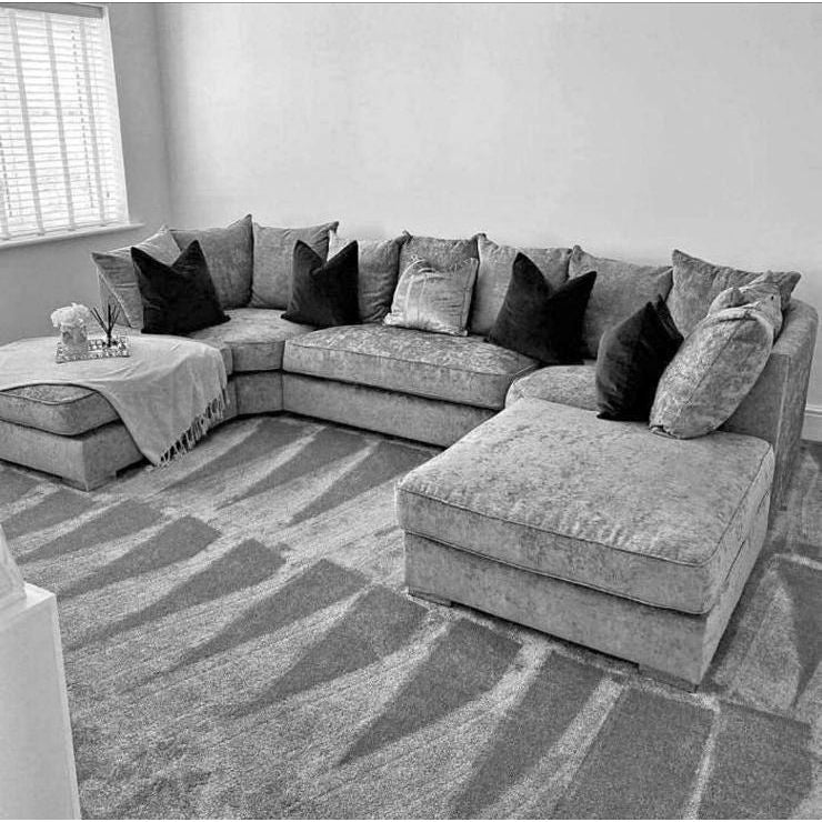 U-Shape Ashton Chesterfield Plush Velvet Sofa – Silver 5 Seater Sofa